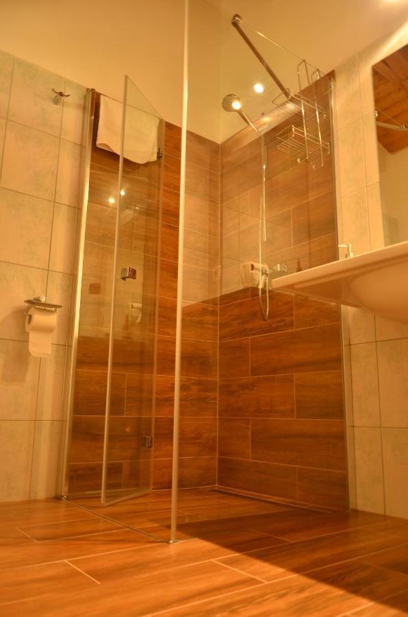 Hotel Na Statku Mirosov Mirosov  Luaran gambar